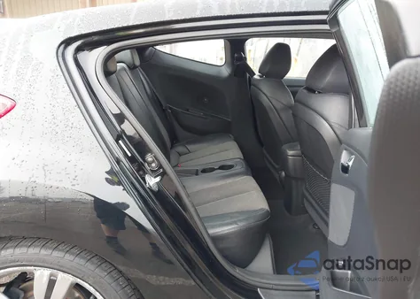 2012 Hyundai Veloster Base W/Black z USA, uszkodzony, nr VIN KMHTC6AD3CU029431